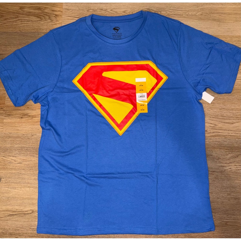 Men Superman grapic tee large